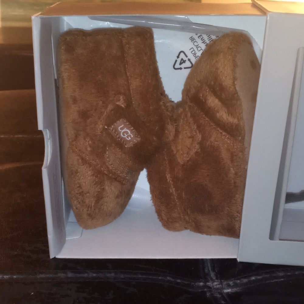 Baby UGG shoes
